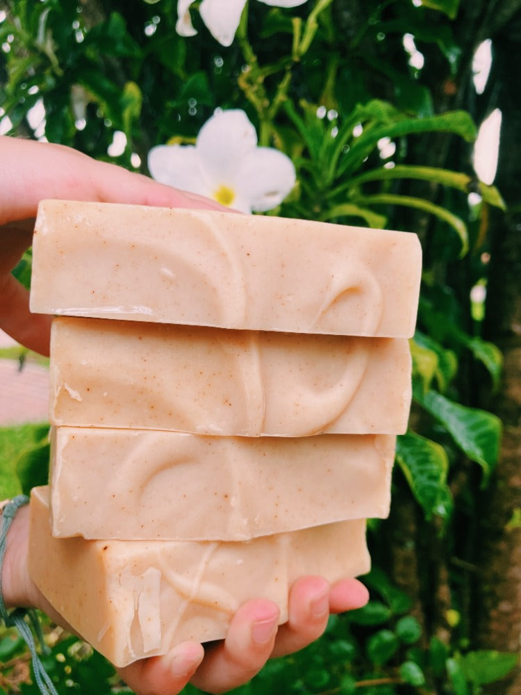 *NEW* HONEY-TURMERIC + GOATS MILK, SEAMOSS & TALLOW FACE AND BODY SOAP